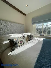 Mimosa Cottage - Image 3