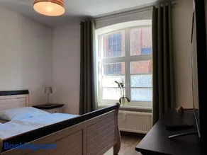 Nikolaikirch-Hof - Image 2