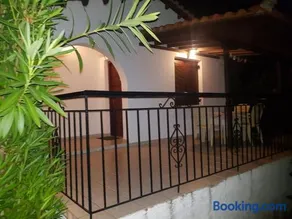 Kaiti Villa 4 - Image 1