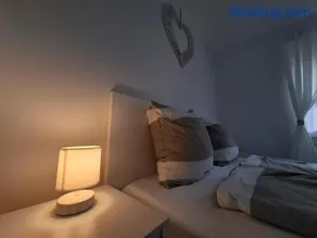 Umgeben von Seen und Wäldern - Image 2