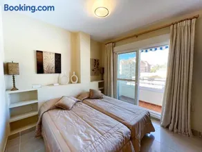 Apartamento acogedor de 2 dormitorios a solo 150 m de la playa Sabinillas, Manilva - Image 5