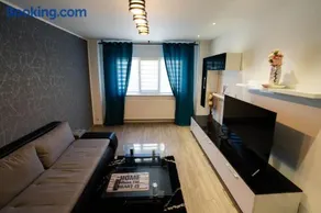 Danube Breeze Apartment - Image 2