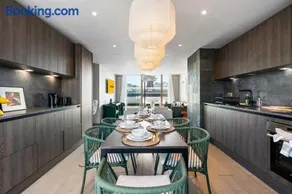 Hosted by StaySejour - Free Parking - Brighton Penthouse - Private Rooftop - 3 bedrooms - Image 1