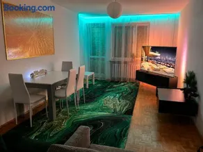 Apartament JungleSPA z prywatnym jacuzzi centrum Wrocław samodzielne zameldowanie i bezpłatny parking - Image 3