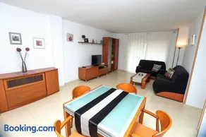 Apartamento Plaça Jardí - Image 4