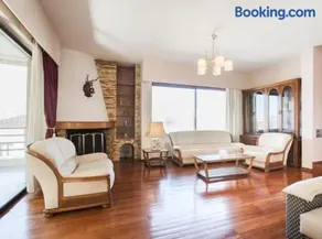 Luxury Athenian Riviera Apartment 135 sqm at Voula - Image 3