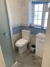 Sanderson Hall En-suite Rooms - Image 4