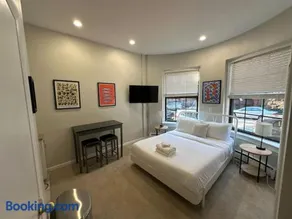 Stellar South End Studio - Image 1