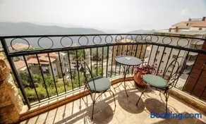 Quartier Suisse Hotel - Image 5
