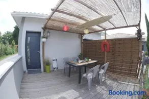 Le Porge Beach House 4 People - Image 4