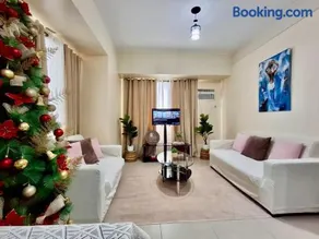 Elaris Suite Tagaytay 1Br WI-FI,PS4,Netflix&Kitchen - Image 3