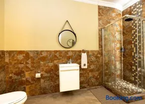 Zabini Lodge and Game Drives - Image 3