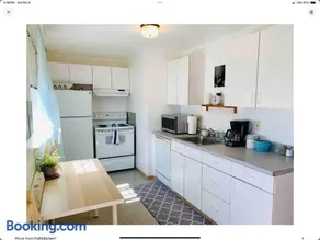 Contemporary, Marine 2Bd/1Ba Apartment C In Kent - Image 4