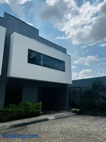 Sky exclusive casa 23 - Image 2
