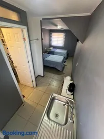 Hostal JV Loft Doble B - Image 2