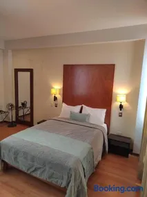Miculla Hotel - Image 3
