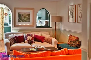 Finest Retreats - 123, High Street - Image 3
