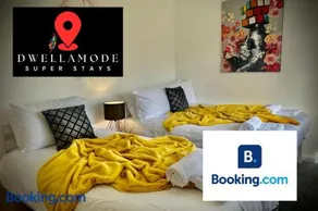 4 Bedroom House - DISC0UNTS - Parking, Contractors, Group, Family - Image 1
