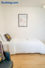 Haga Studio, Super Location with Full Comfort - Image 3