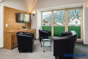 Nowders Apartments - Image 2