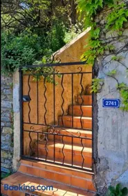 Charmante Maison de village, Proche Aéroport - Image 2