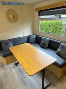 Mobil-home à quelques mètres du lac d'Aiguebelette - Image 2