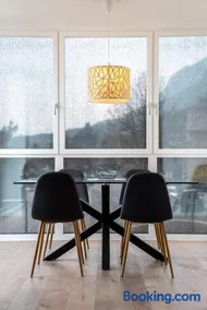 Appartamento totalmente attrezzato con terrazza | Vista sulla montagna | Adatto per il telelavoro - Image 3