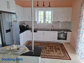 Delvilla - Image 1