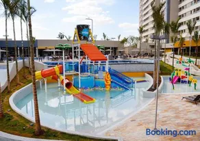 Apartamento dentro de resort próximo do Thermas dos Laranjais - Image 3