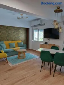 Urban Garden Suite-Samos Center - Image 2