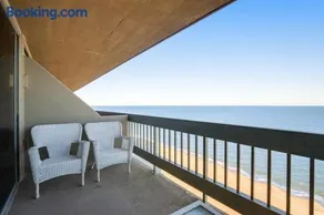 22nd Floor Oceanfront Century I Condo with Ocean Views washer & dryer WiFi & Shared Pool - Image 1