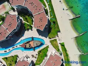 Privilege Fort Beach - Prestige Sea Viev Apartments - Image 4