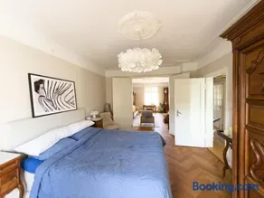 Luxury 3-Room Apartment with 2 balcony close to Main Station central and calm - Image 1