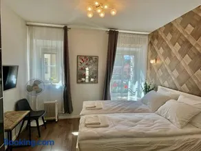 Uzupis Deluxe Retreat in Old Town Vilnius - Image 4
