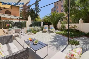 Villa Rosita Suites en Playa de la Malagueta con terraza - Image 2
