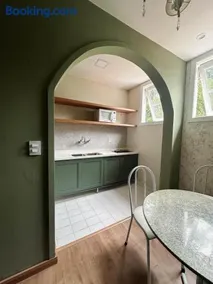 Casa no Bosque em Corrêas - Image 2