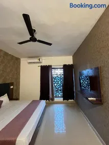 Hotel Luxe cove - Image 4