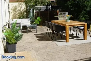 Garden Luxus Apartment - Image 2