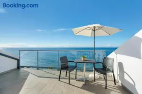 The Wave House - Oceanfront - Image 1