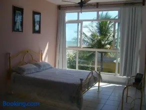 Casa na praia com piscina, churrasqueira e sinucão - Image 2