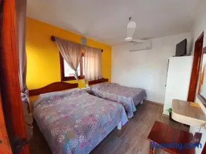 Posada Casa Bugambilias - Image 1