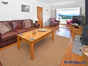 Holly Bank - Image 3