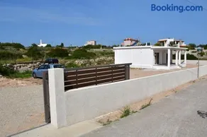 Maria's Dreamhouse - Image 3