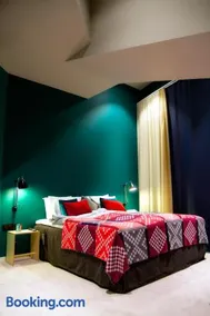 Bistro & Bo - Image 2