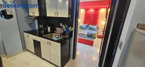 Perfect Suites - Image 3