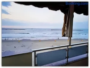 Seaside Serenity Las Alba seaview retreat - Image 5