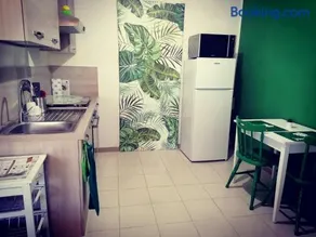 Jungle Room - Image 4