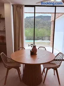 KOA Villeta - Loft y terraza con vista a la montaña - Image 4
