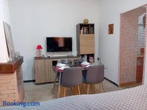 Almaden 7A - Image 1