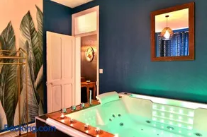 MoonLOVE, SPA/Sauna et Jacuzzi privés, charme et détente. - Image 1